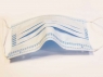 Маска защитная трехслойная на резинке с фиксатором для носа (50шт)