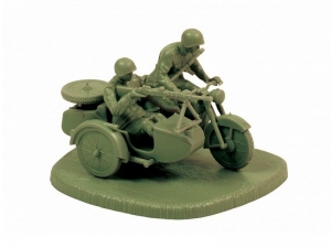 Сборные солдатики ZVEZDA Советский мотоцикл М-72 с коляской и экипажем, 1/72