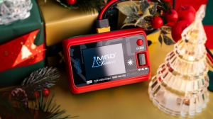 Зарядное устройство двухканальное ToolkitRC M6D (эксклюзивная версия X‘Mas)